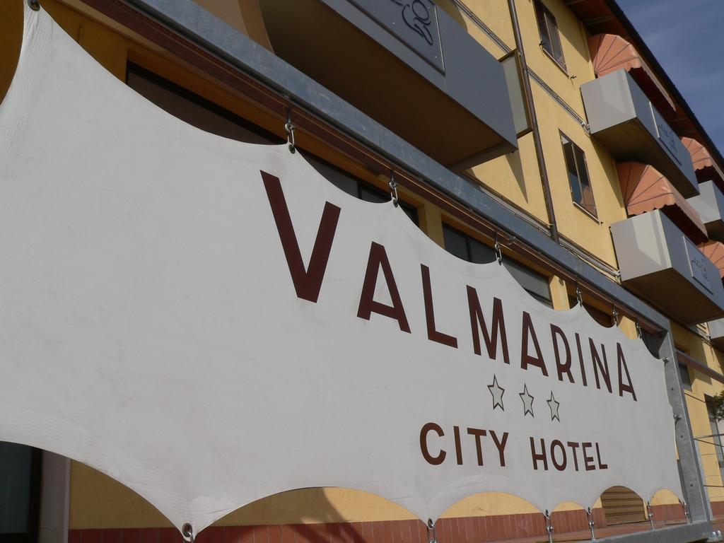 Valmarina Hotel Calenzano Buitenkant foto